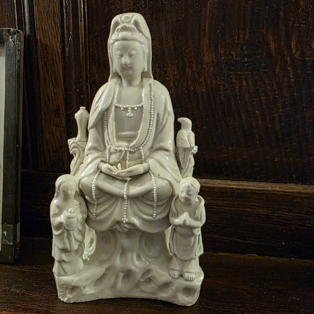 AA19 Chinese Blanc De Chine Guanyin, 17th-18th century,