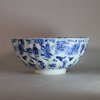 AA10 Large Chinese blue and white bowl, Kangxi(1662-1722)