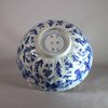 AA10 Large Chinese blue and white bowl, Kangxi(1662-1722)