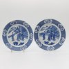 AA23-4 Chinese pair of blue and white porcelain plates, Kangxi periode (1662-1722),