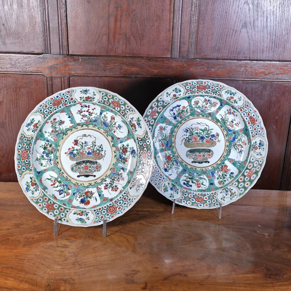AA35 Pair of large famille verte ‘flower baskets’ dishes