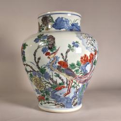 A CHINESE WUCAI BALUSTER VASE AND COVER, Shunzhi, c. 1644-1661
