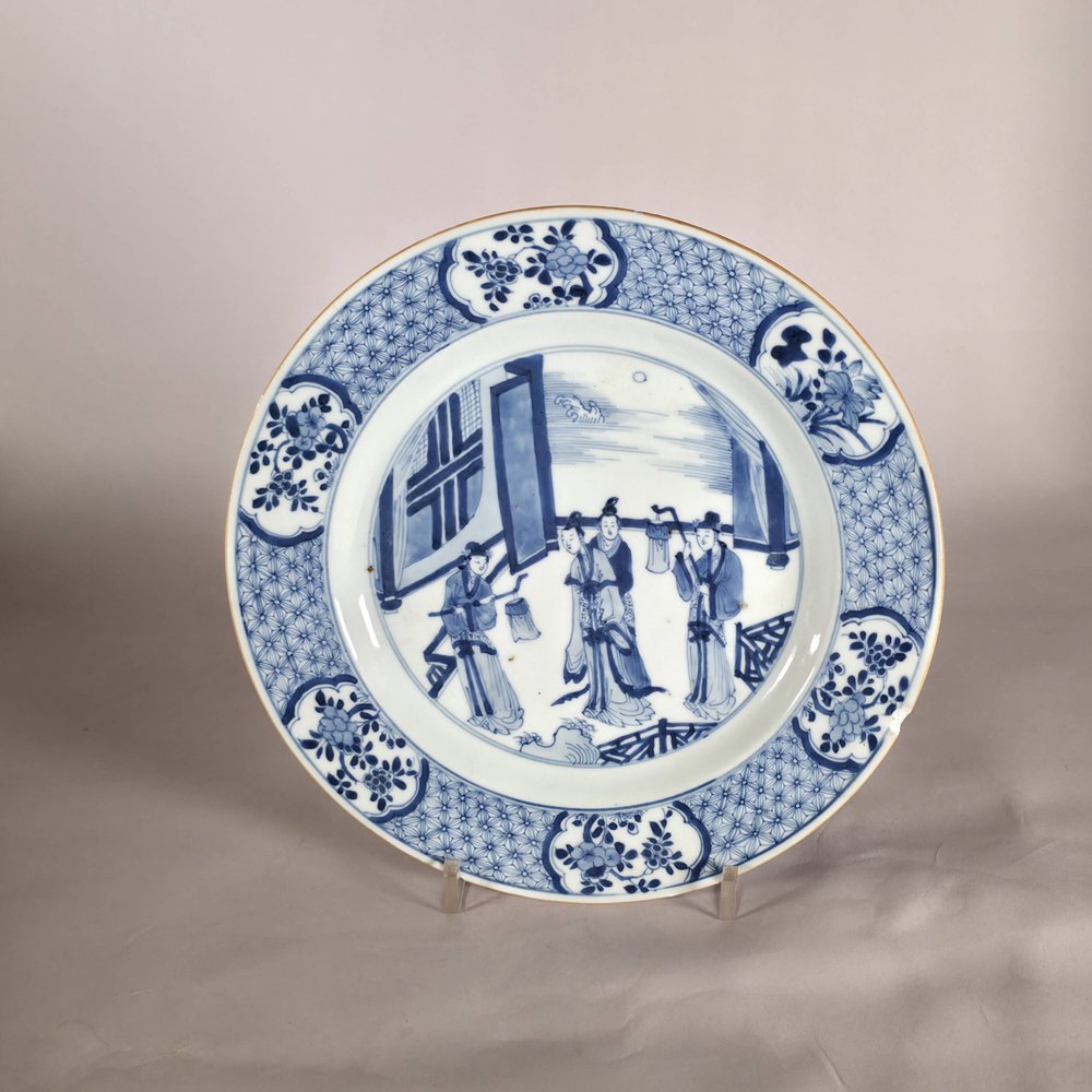 AA70 Chinese blue and white charger ‘Imperial consort Lady Yang getting drunk. Kangxi