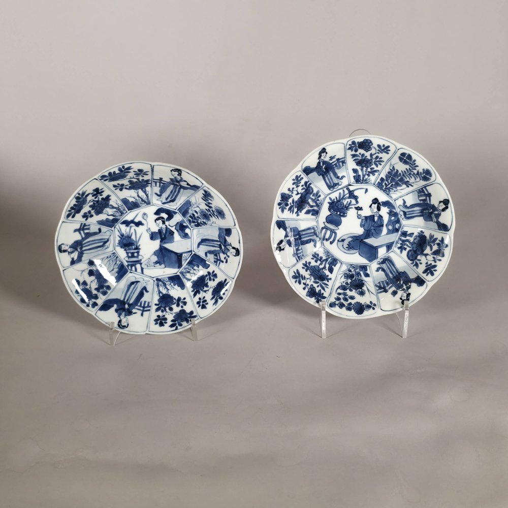 AA71 Pair of Chinese blue and white lobed small dishes, painted