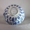 AA9 Large Chinese blue and white bowl, Kangxi(1662-1722)