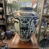 BL Large Japanese ovoid vase the slightly flared neck
