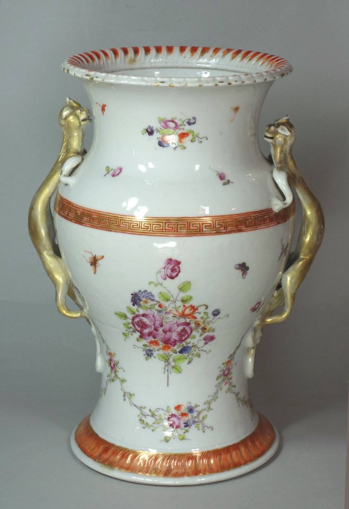 C560 Famille-rose vase, Qianlong (1736-95)