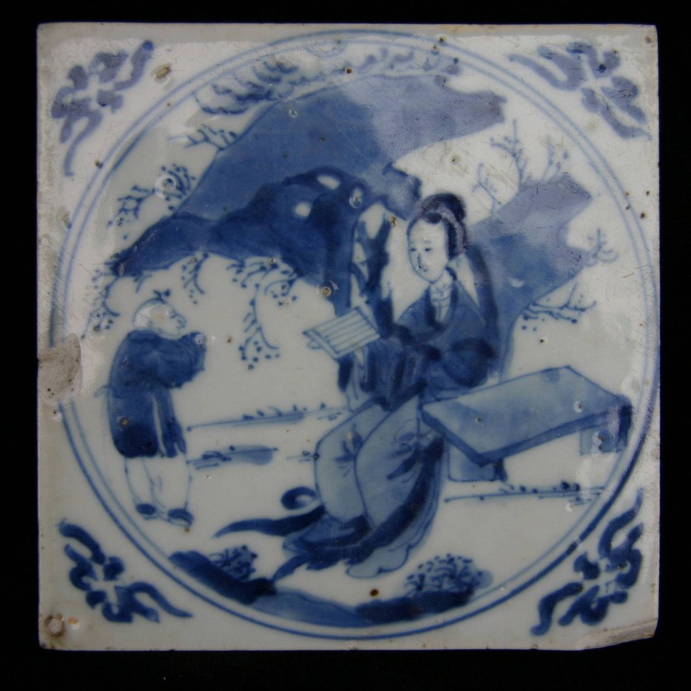 F296 Blue and white tile, Kangxi (1662-1722)