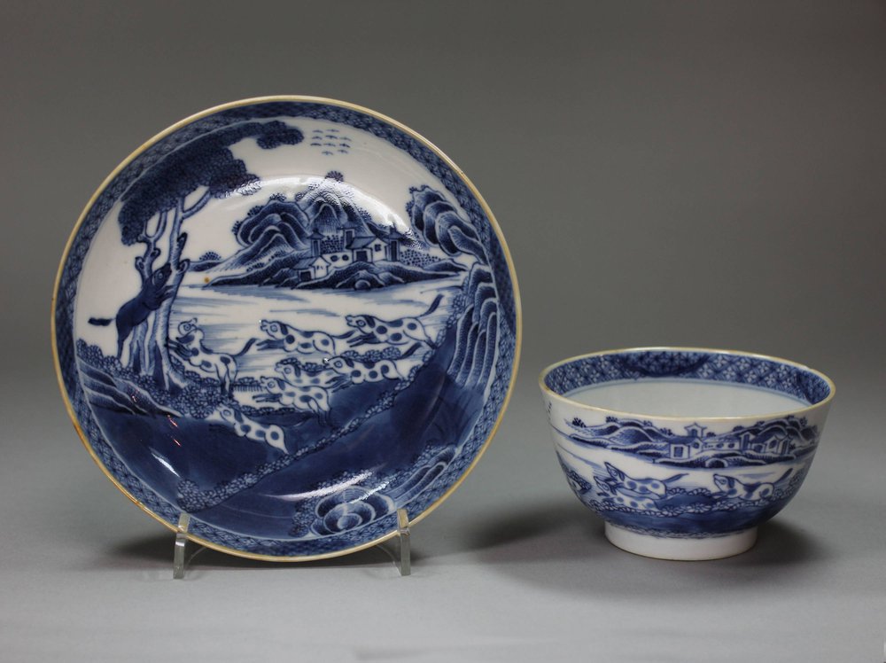 F355 Very rare Chinese export blue and white teabowl and saucer