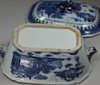 F50 Blue and white sauce tureen and cover, Qianlong (1736-95)