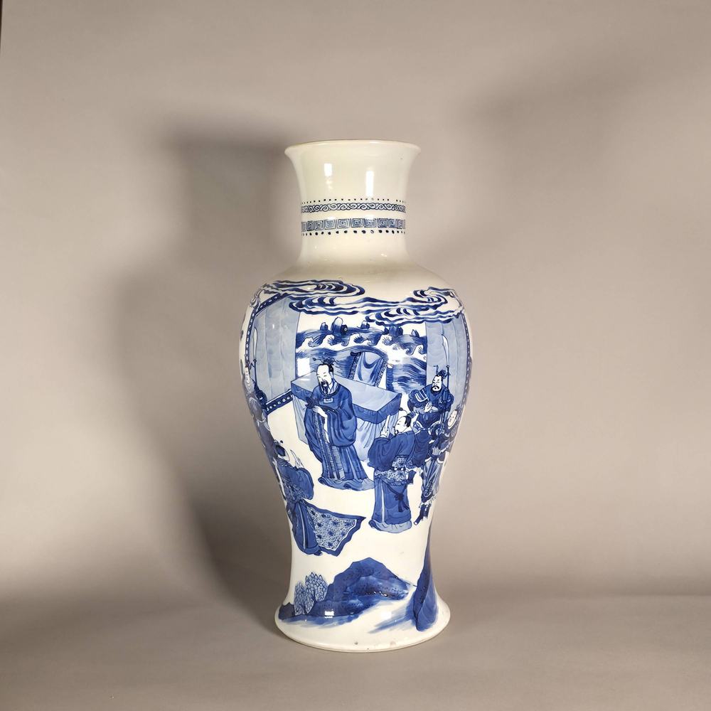 GG25 Kangxi vase