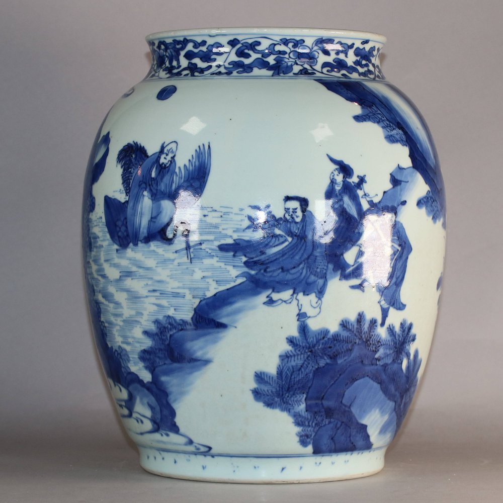 W637 A Large Chinese Blue and White Jar, Ming dynasty (1368-1644)