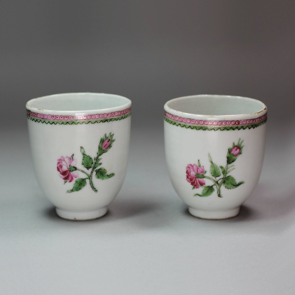 J550 Pair of Chinese export famille rose coffee/chocolate cups