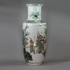 JB58 Famille verte rouleau vase, Kangxi (1662-1722)