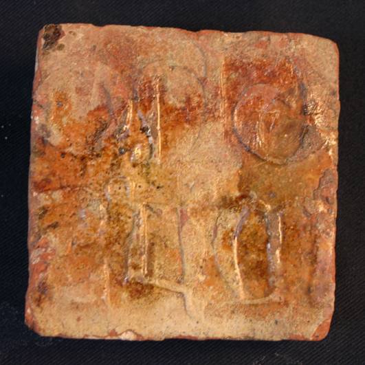 N129 Medieval pottery floor tile