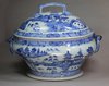 N414 Blue and white tureen and cover, Qianlong (1736-95)