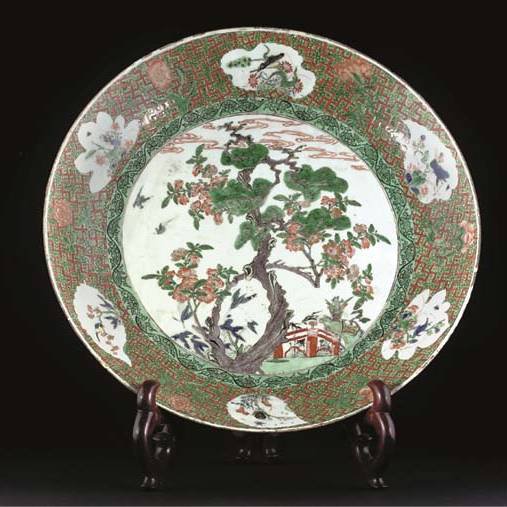 P262 Famille verte charger, Kangxi (1662-1722)