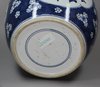 P376 Blue and white ginger jar and a cover, Kangxi (1662-1721)