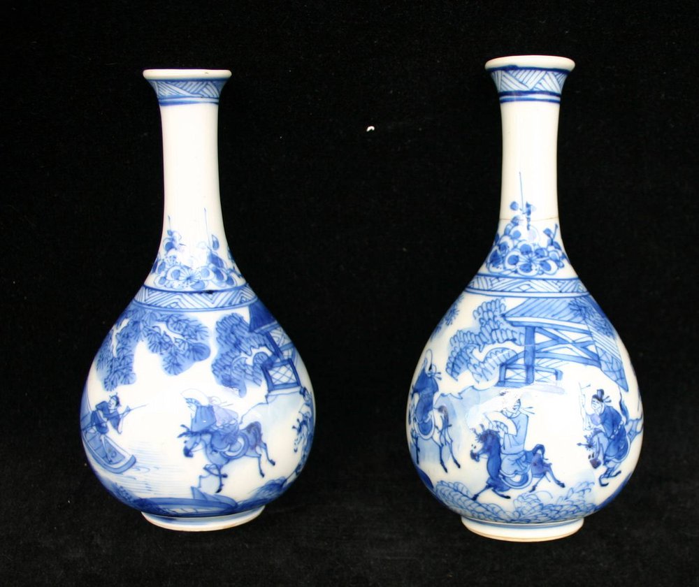 P472 Pair of Chinese blue and white bottle vases
