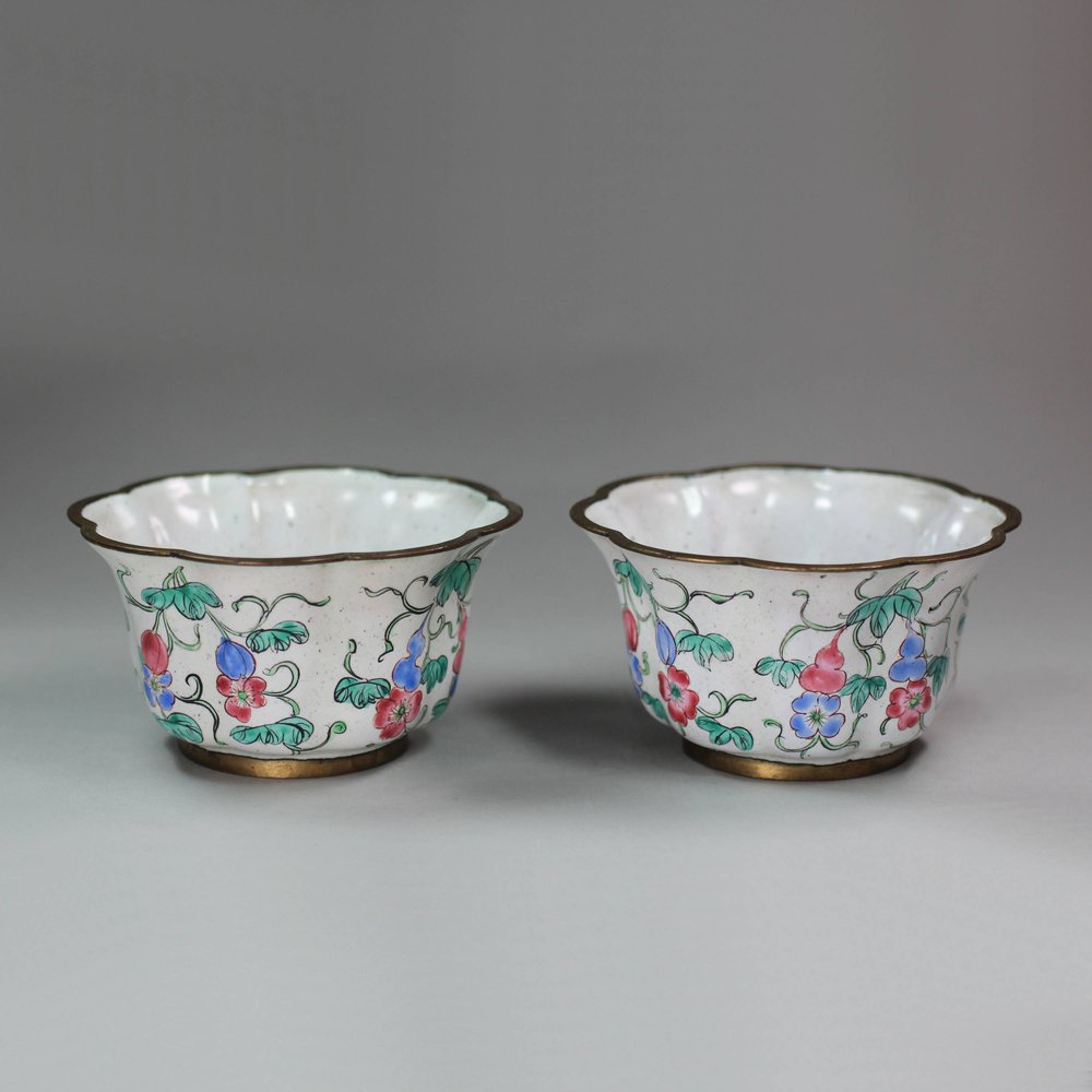 P750 Pair of ribbed Chinese Canton enamel cups