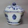 P784 Blue and white tureen and cover, Qianlong (1736-95)