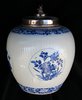 Q477 Blue and white porcelain ginger jar, Kangxi (1662-1722)