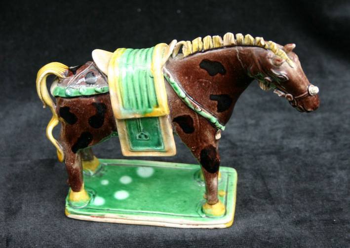 Q622 Biscuit -glazed horse, Kangxi (1662-1722)