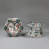 Q866 Pair of famille-verte hexagonal salts, Kangxi (1662-1722)