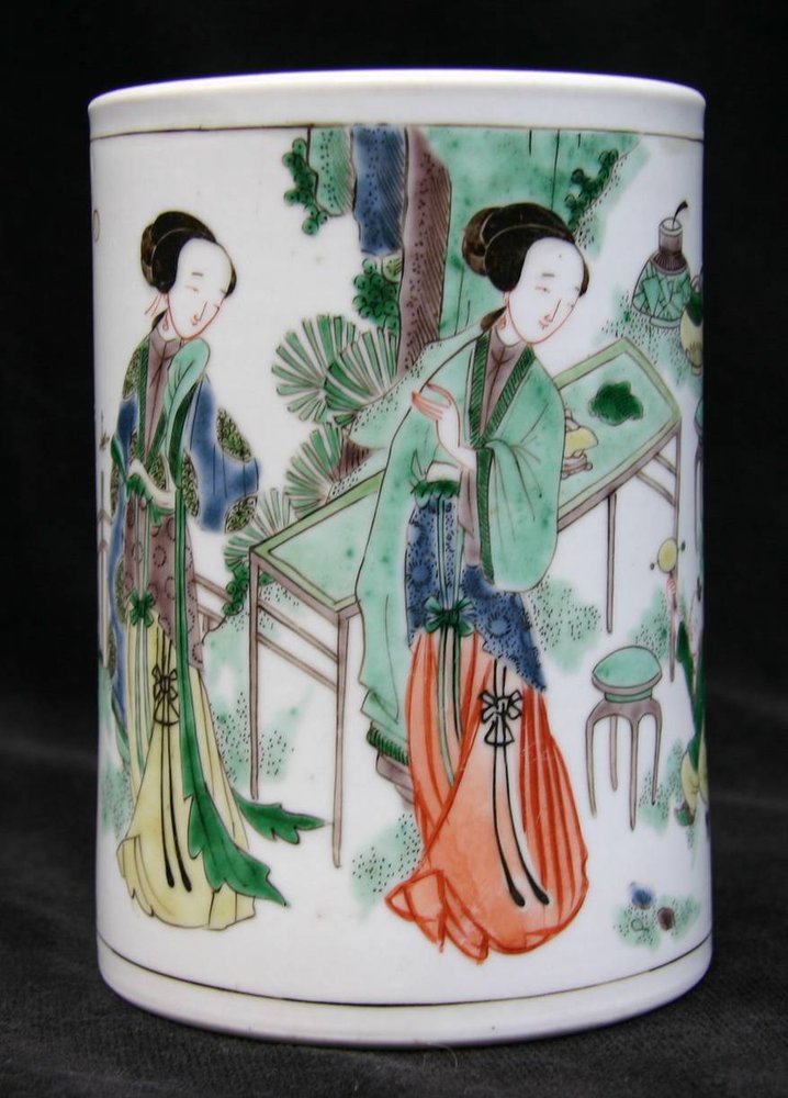 R114 Famille verte brush pot, Kangxi (1662-1722)