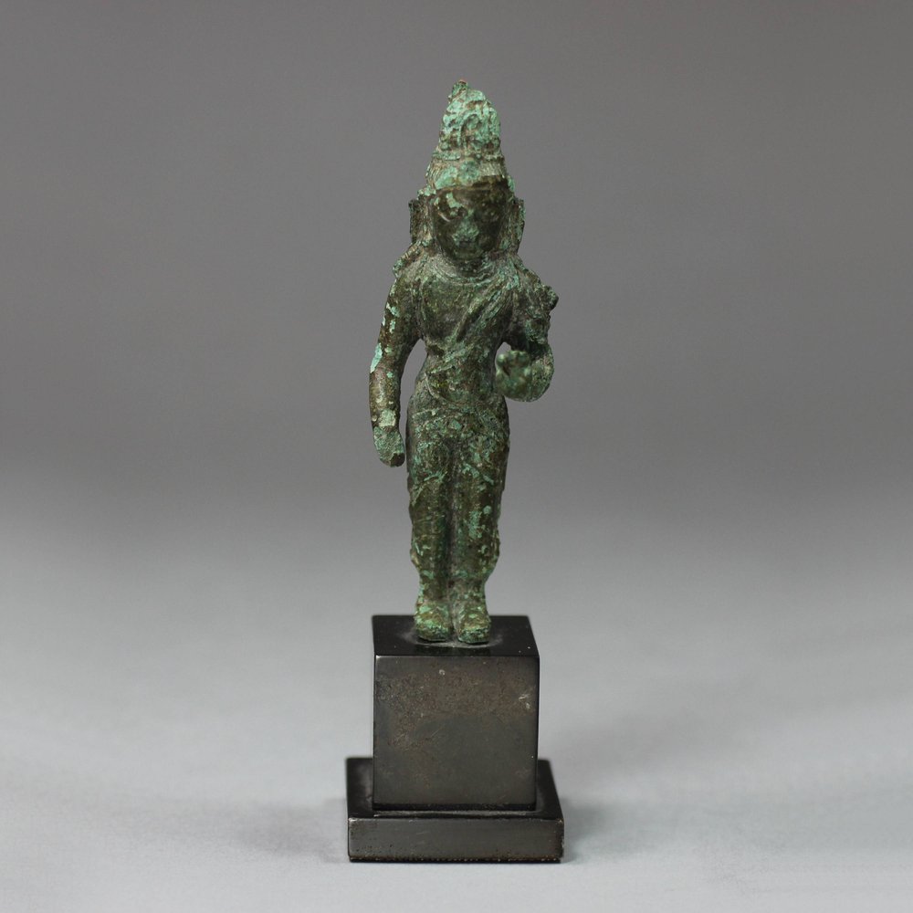 R33 Thai bronze standing figure of Avalokitsvara