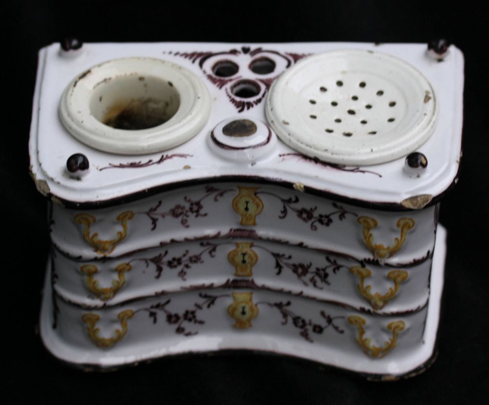 R696 German faience inkstand, circa 1775