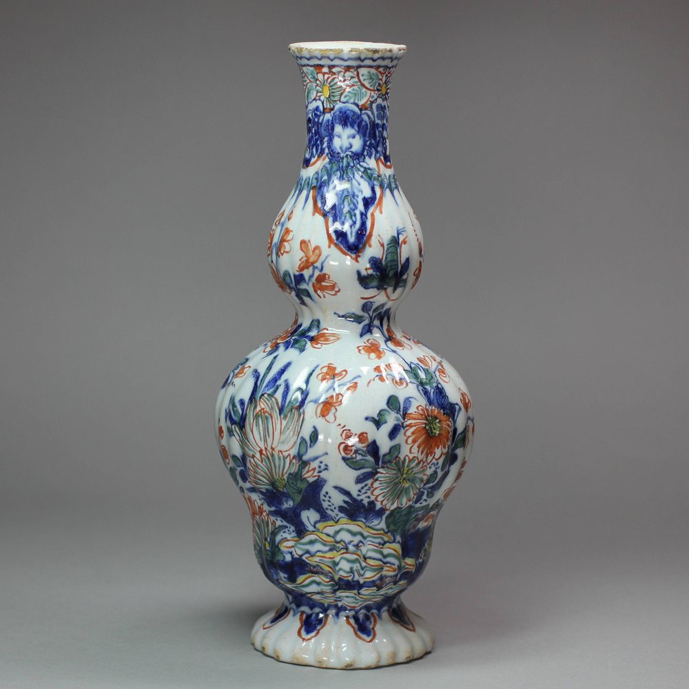 R897 Rare Dutch Delft double-gourd ribbed cachemire vase