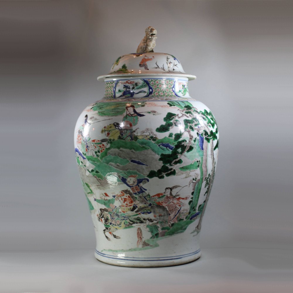 U187 Large famille verte baluster jar and cover