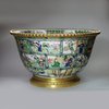 U195 Famille verte punch bowl, Kangxi (1662-1722)