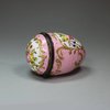 U207 English enamel egg-shaped bonbonierre, c. 1770