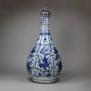 U225 Blue and white Kraak bottle vase, Wanli (1573-1619)