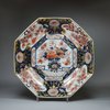 U261 Pair of Japanese imari octagonal dishes, 18th century