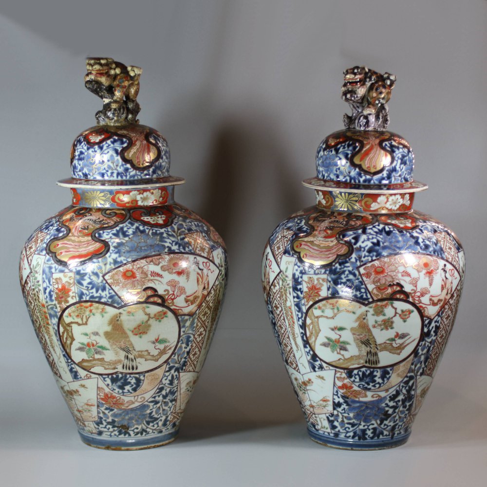 U316 Pair of Japanese Imari baluster vases and covers, c. 1700