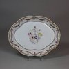 U425 Armorial famille rose spoon tray