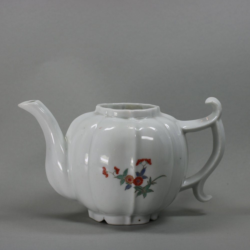 U534 Meissen lobed teapot, circa 1730