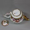 U549 Meissen Chinoiserie teapot and cover, circa 1735