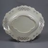 U555 English creamware oval strawberry dish and stand