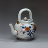 U56 Japanese imari teapot and cover, Edo period (1603-1868)