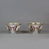 U611 Pair of Meissen Teabowls, circa 1725-30