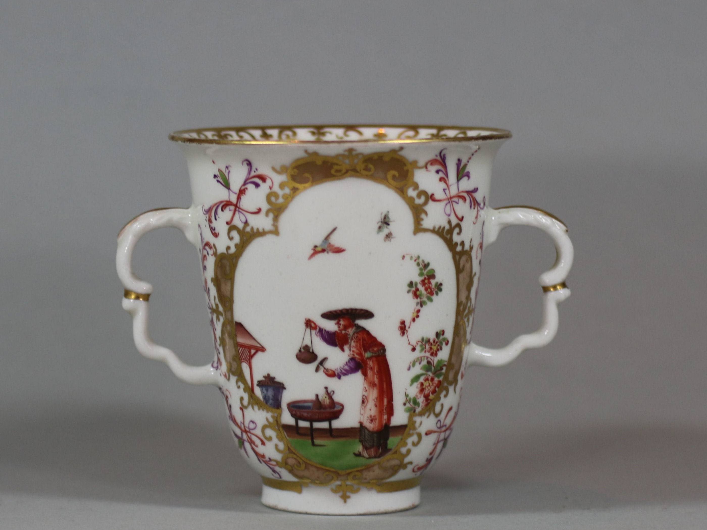 □ケンドラー・コロンビーヌ□１４cm◇左手の一部修復あります ◇Meissen◇ DP-12395-009.jpg