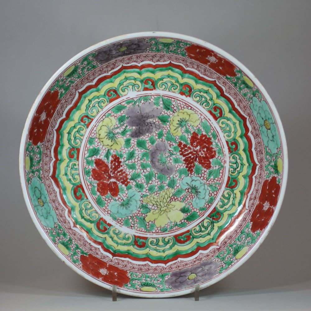 U636 Famille verte dish, early Kangxi (1662-1722)