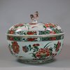 U638 Famille verte cockerel circular tureen and cover