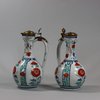 U643 Pair of Japanese Arita Kakiemon ewers, Edo Period