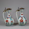 U643 Pair of Japanese Arita Kakiemon ewers, Edo Period