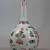 U689 Famille verte bottle vase, Kangxi (1662-1722)